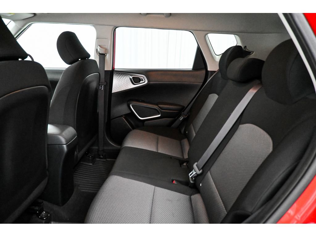 Used 2021 Kia Soul LX FWD image 21