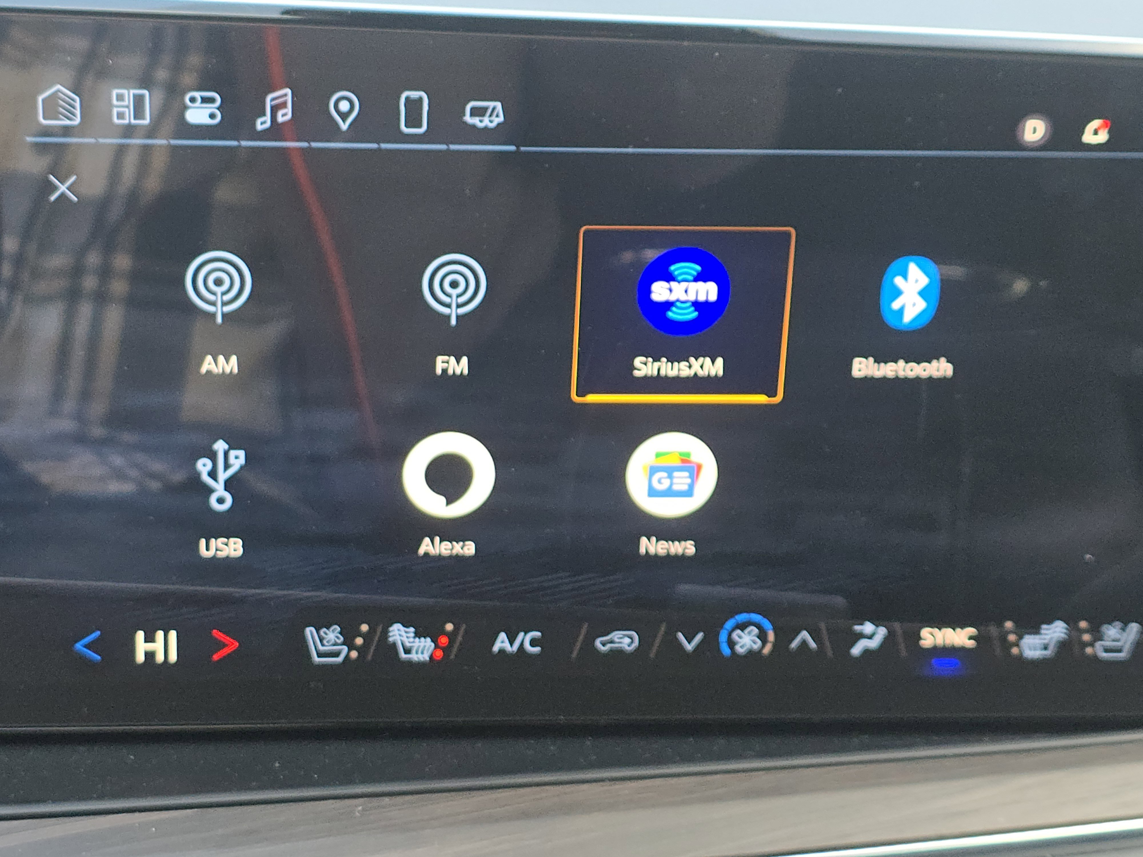 New 2025 Chevrolet Suburban Premier image 21