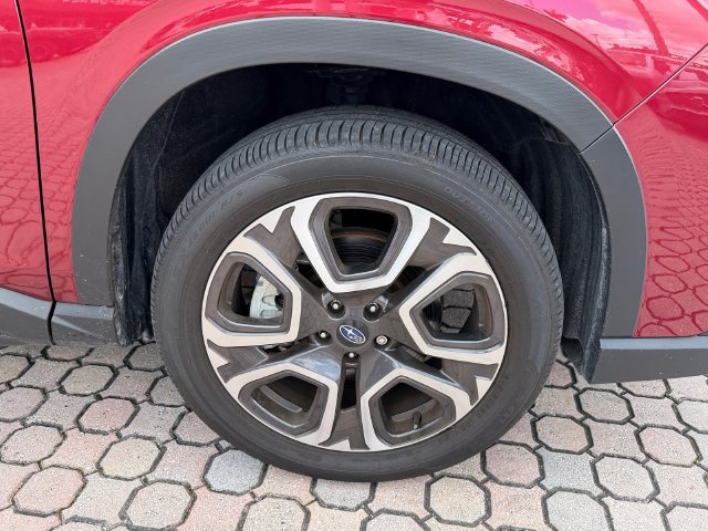 Certified 2025 Subaru Ascent Limited AWD/4WD image 21
