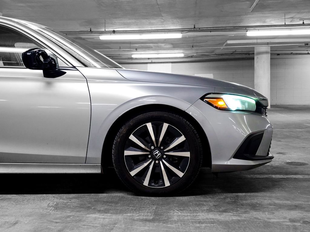 Used 2023 Honda Civic EX image 16