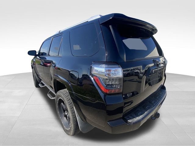 Used 2016 Toyota 4Runner SR5 RWD image 6