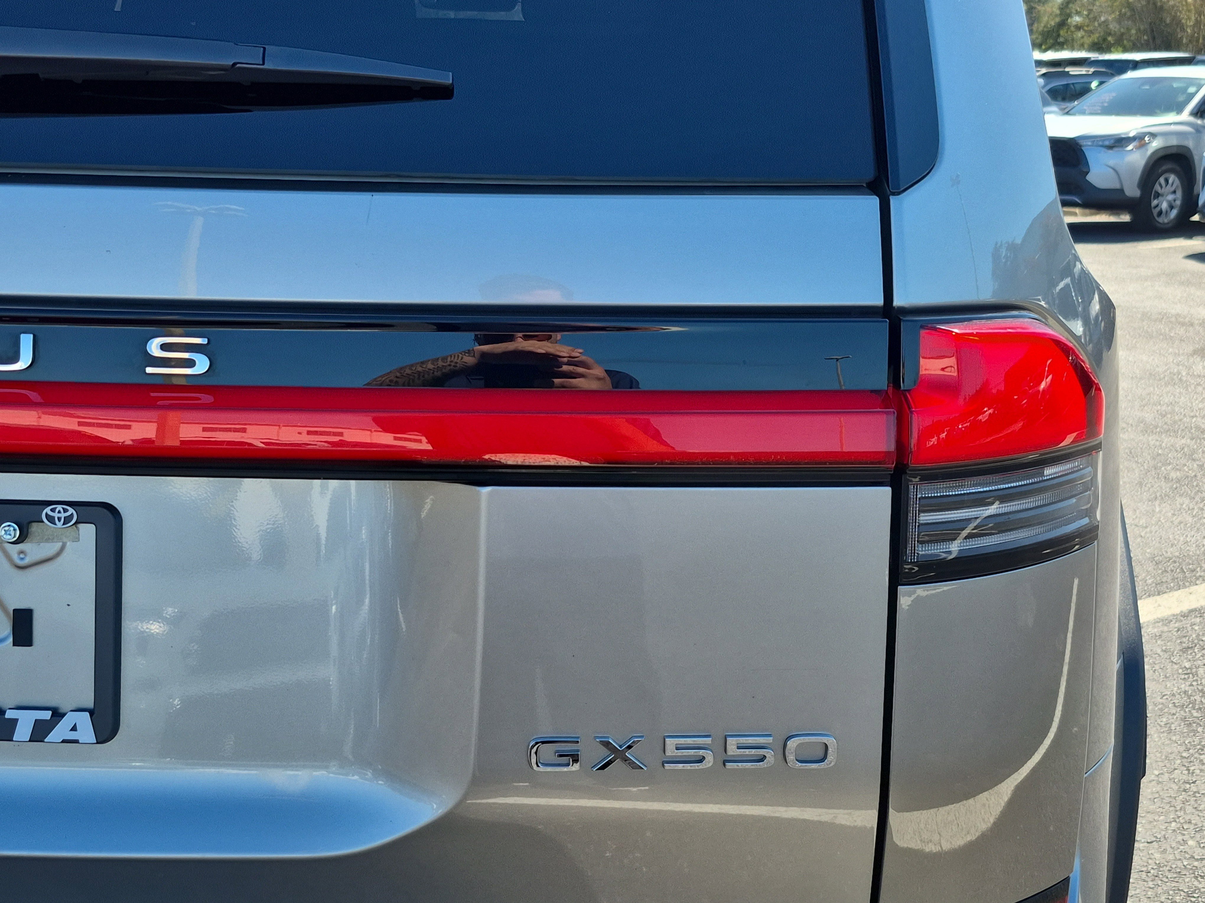 Used 2024 Lexus GX 550 AWD/4WD image 12