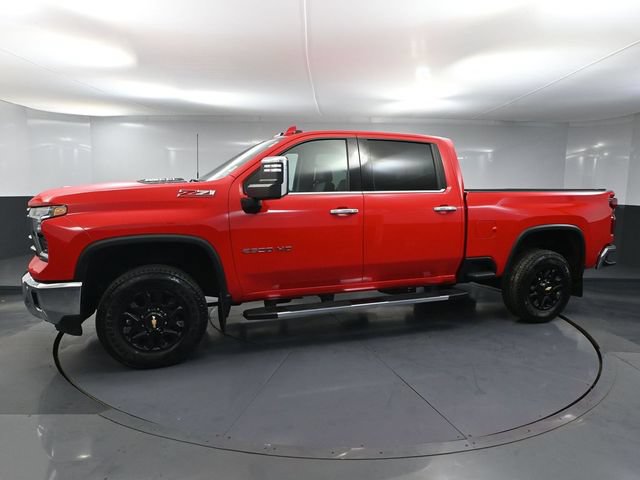 Used 2024 Chevrolet Silverado 2500 LTZ w/ LTZ Plus Package AWD/4WD image 7