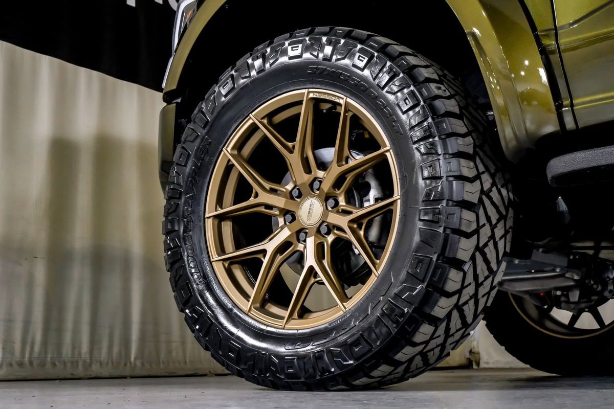 Used 2025 Ford F150 Raptor image 55