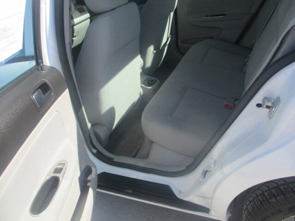 Used 2006 Chevrolet Cobalt LT w/ Preferred Equipment Group image 22