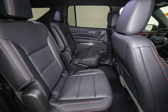Used 2026 Chevrolet Traverse Z71 w/ LPO, Floor Liner Package AWD/4WD image 19
