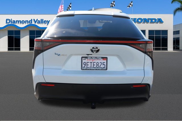 Used 2023 Toyota bZ4X XLE image 5