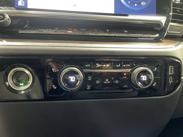 Used 2023 Chevrolet Silverado 1500 LT AWD/4WD image 19