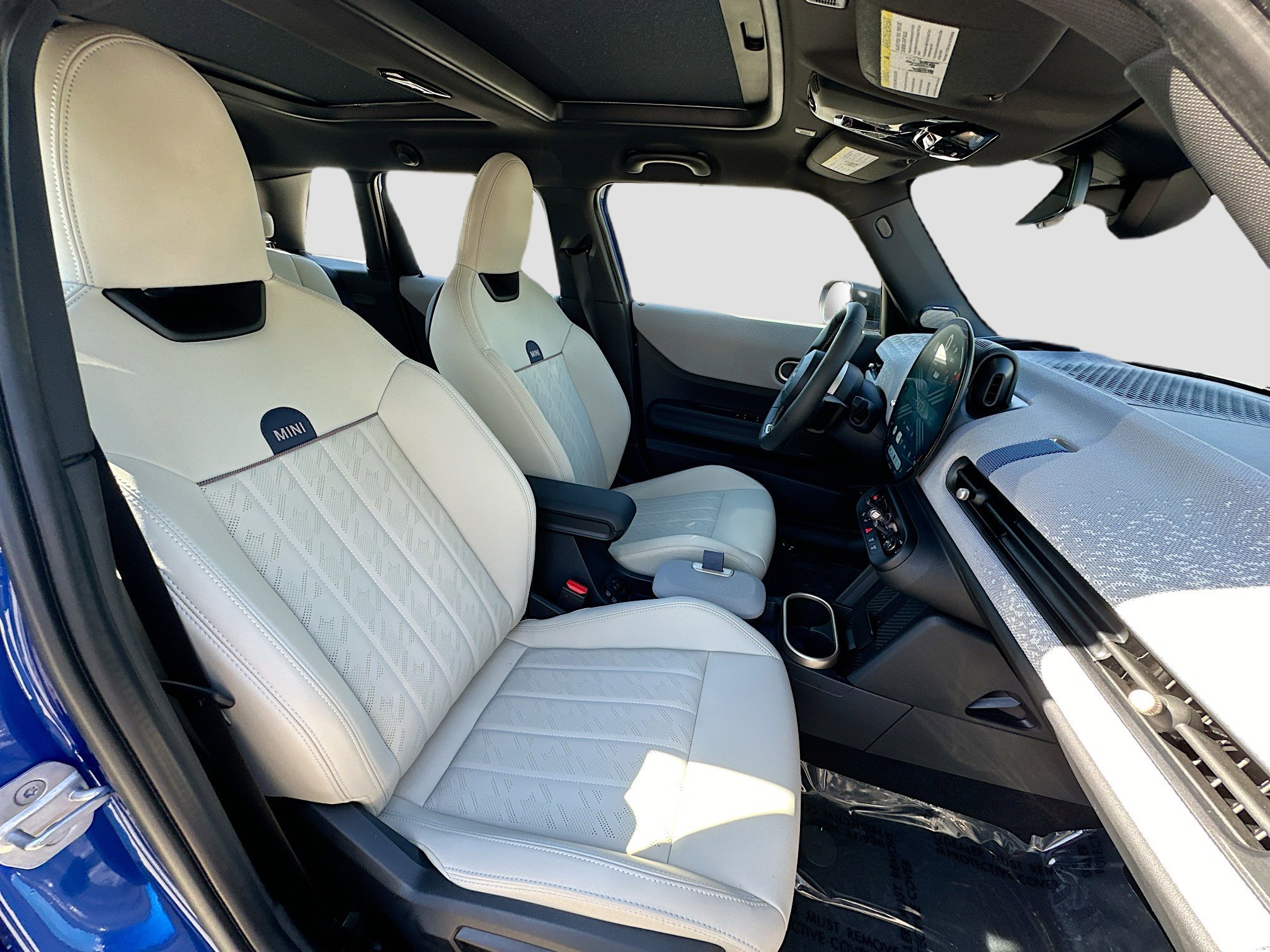 Used 2025 MINI Cooper S image 32