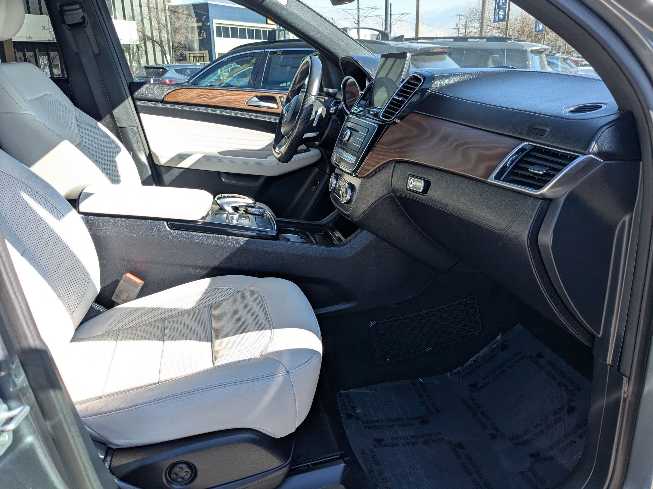 Used 2017 Mercedes-Benz GLE 43 AMG 4MATIC Coupe w/ Premium 3 Package image 31