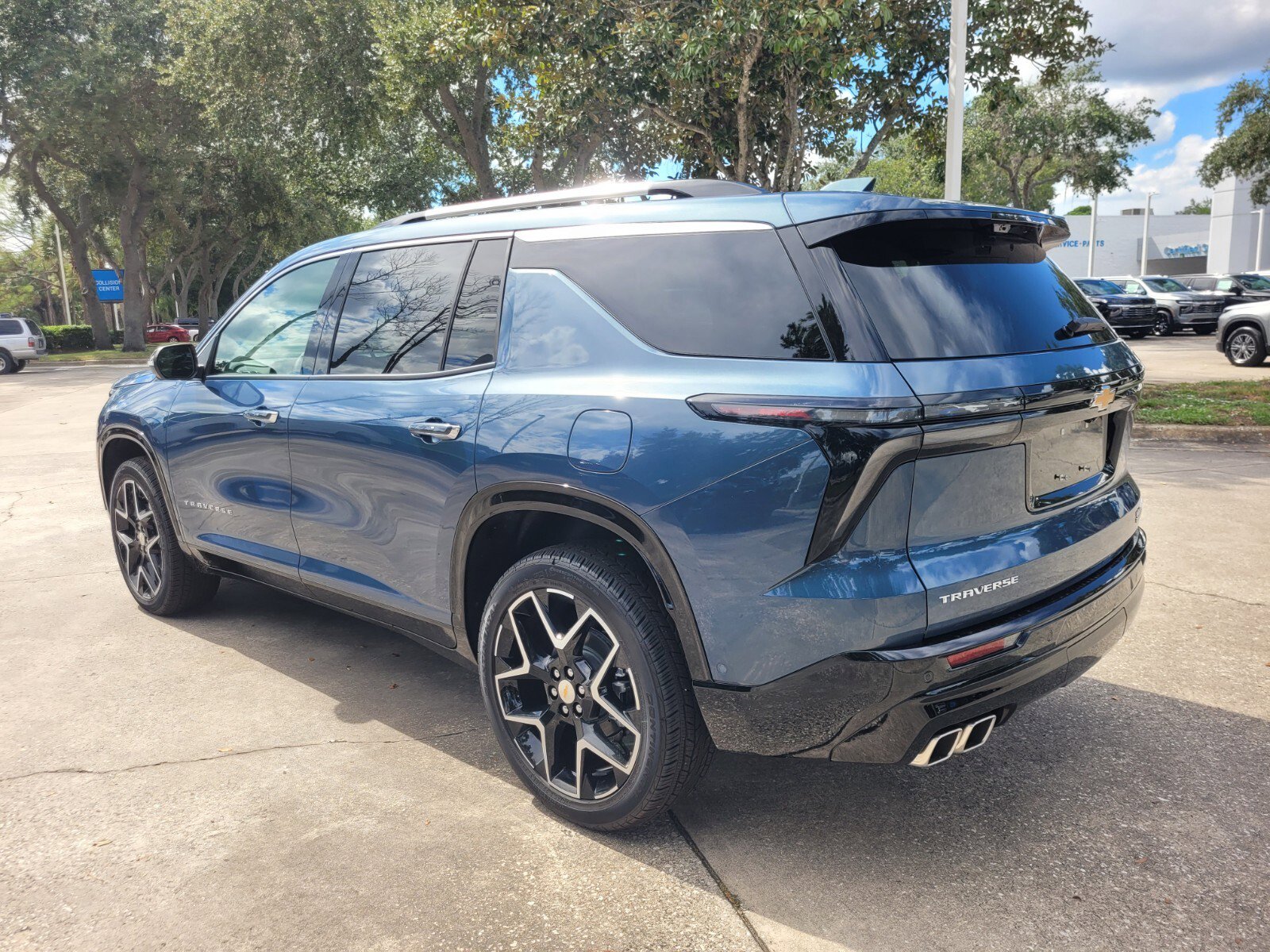 New 2026 Chevrolet Traverse High Country image 5