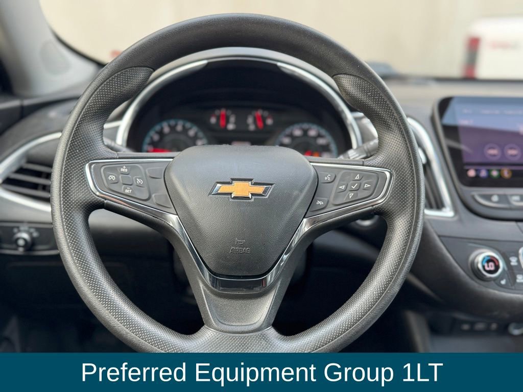 Used 2020 Chevrolet Malibu LT FWD image 6