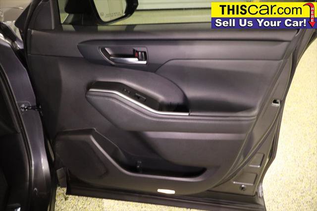 Used 2021 Toyota Highlander XSE image 34