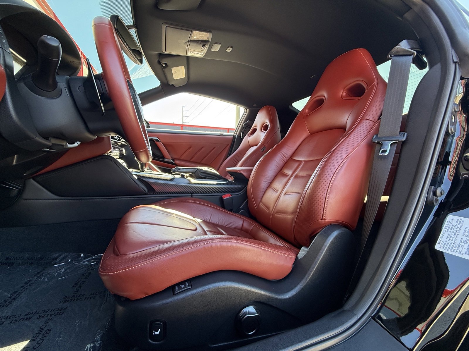 Used 2023 Nissan GT-R Premium w/ Premium Interior Package image 14