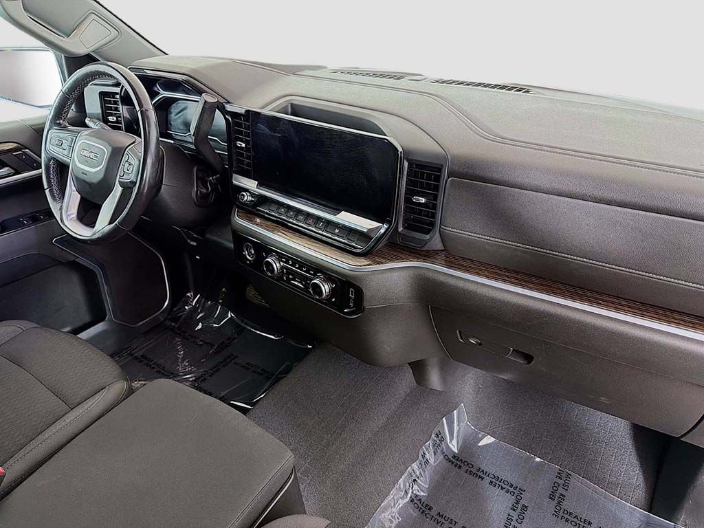 Used 2022 GMC Sierra 1500 Elevation w/ LPO, Elevation Black Package AWD/4WD image 22