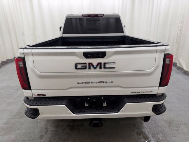 Used 2025 GMC Sierra 2500 Denali Ultimate AWD/4WD image 7