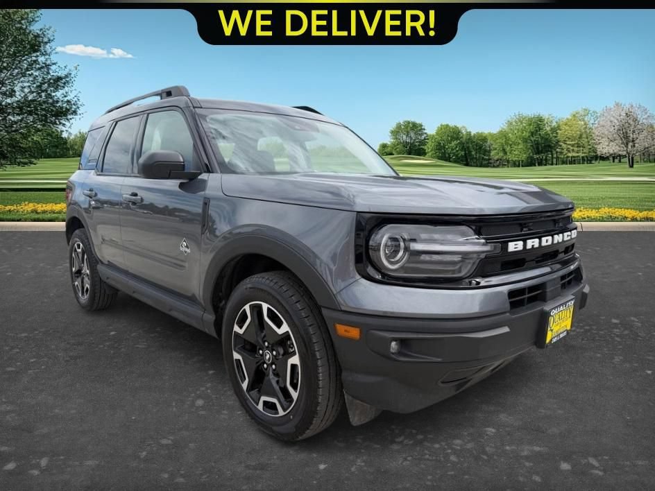Used 2022 Ford Bronco Sport Outer Banks w/ Tech Package AWD/4WD image 7