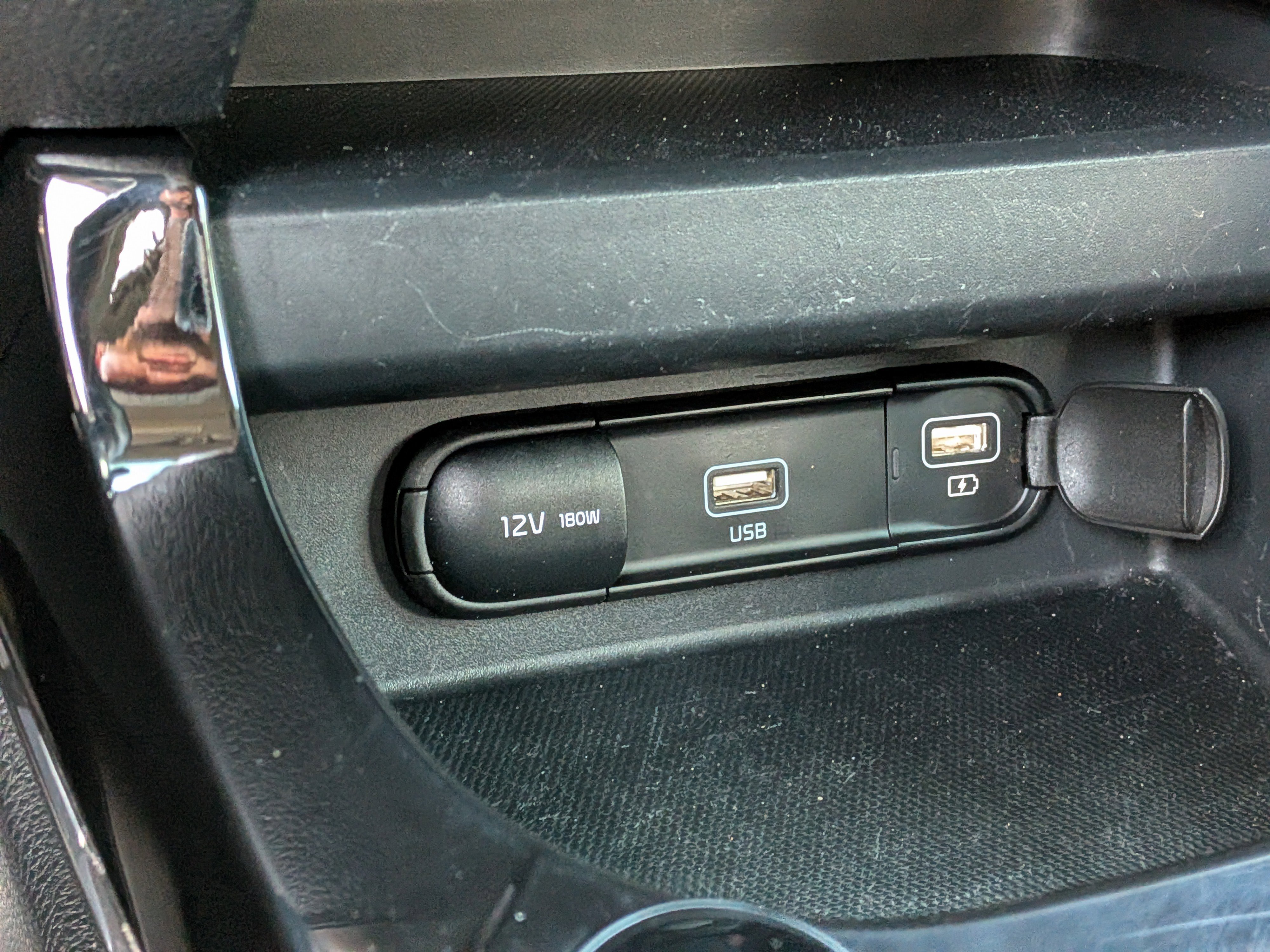 Used 2023 Kia Seltos S w/ Navigation Package image 30