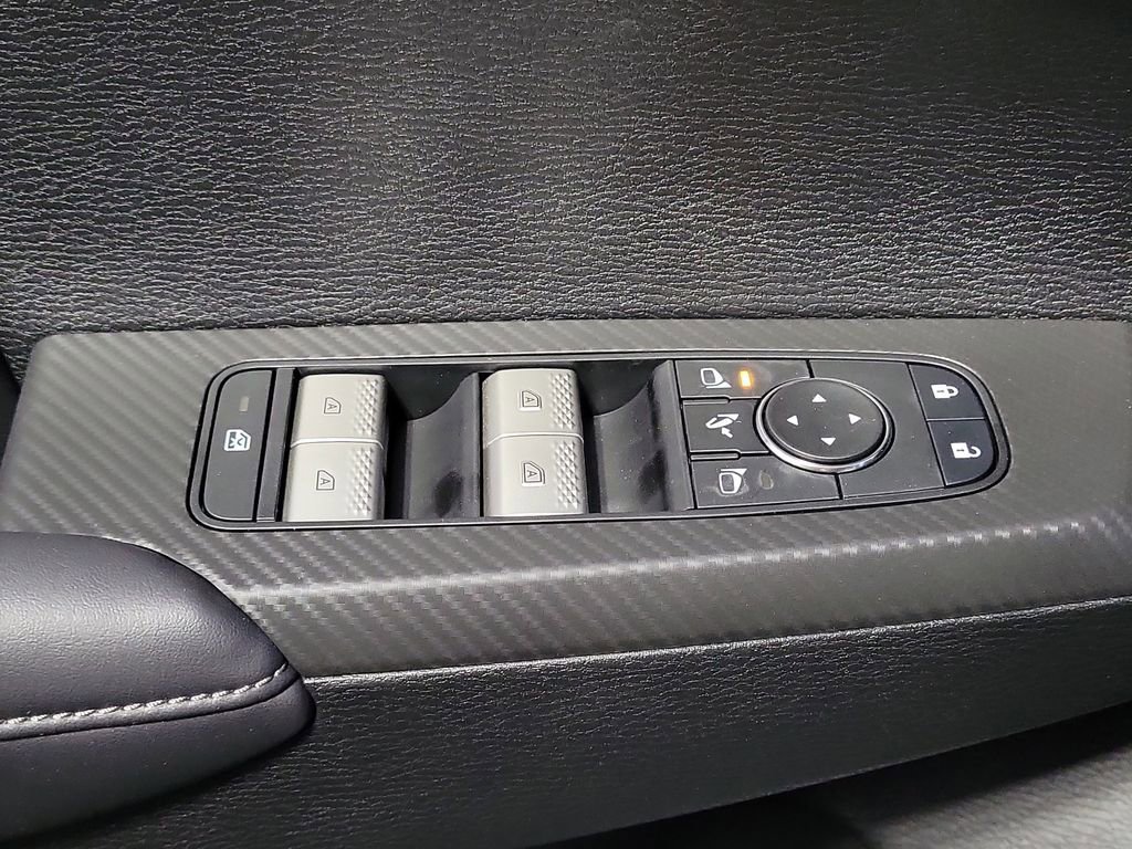 New 2026 Mitsubishi Outlander SE image 25