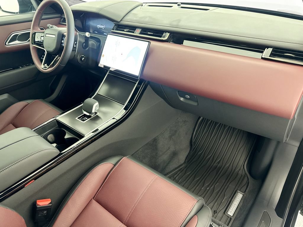 New 2026 Land Rover Range Rover Velar Autobiography AWD/4WD image 30
