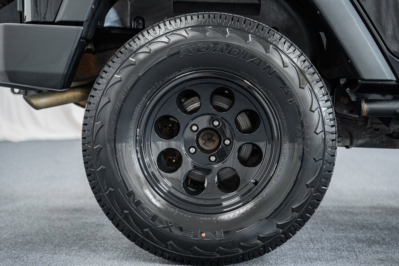 Used 2014 Jeep Wrangler Unlimited Rubicon w/ Connectivity Group image 21