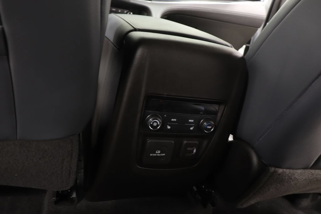 Used 2023 Buick Enclave Premium w/ Experience Buick Package AWD/4WD image 27