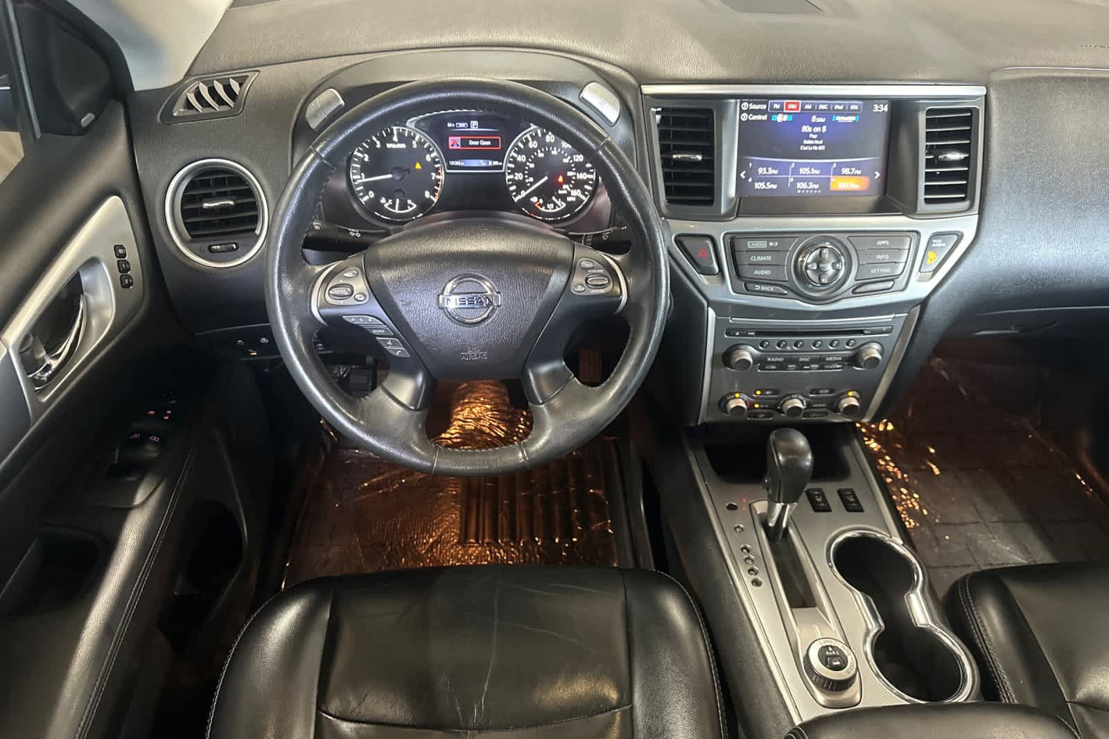 Used 2017 Nissan Pathfinder SL AWD/4WD image 14