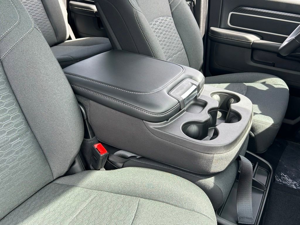 New 2025 RAM 2500 Big Horn image 29