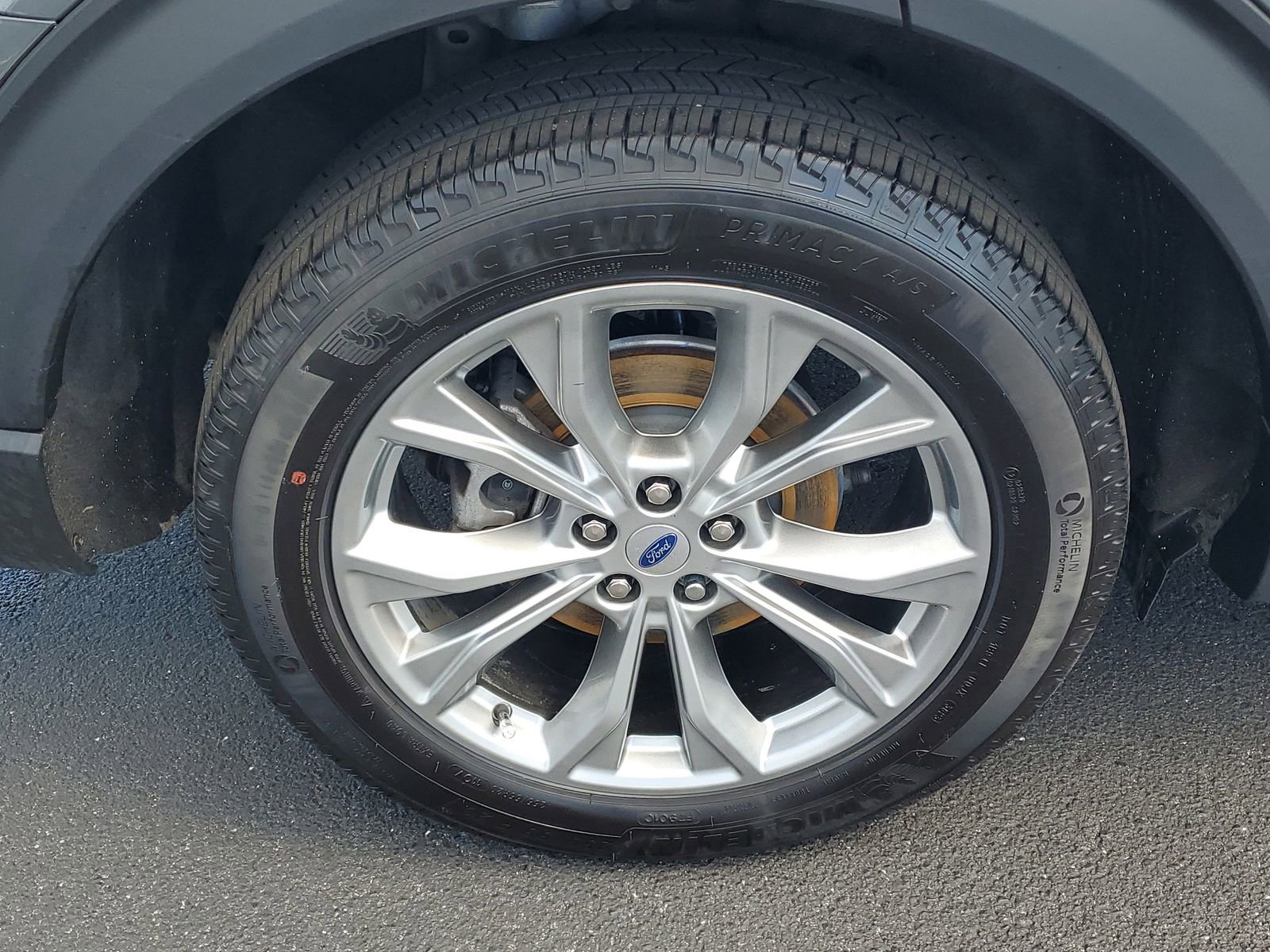 Certified 2023 Ford Explorer Limited w/ Limited Technology Package AWD/4WD image 5