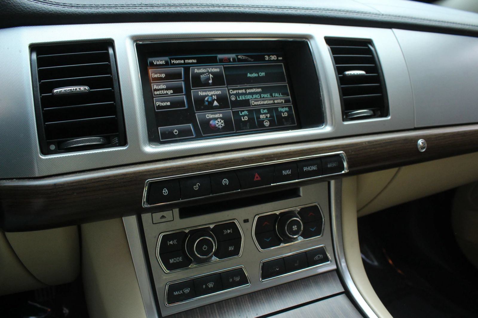 Used 2013 Jaguar XF 3.0 AWD/4WD image 33