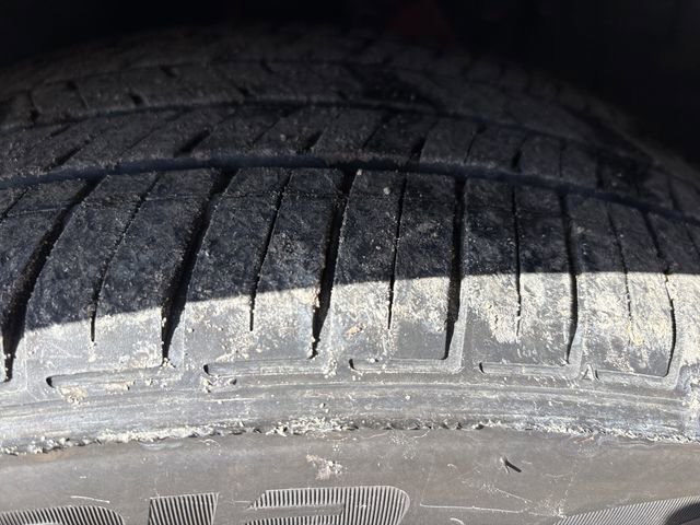 Certified 2023 Ford Escape Platinum w/ Class II Trailer Tow Package AWD/4WD image 55