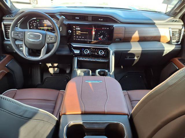 New 2026 GMC Sierra 2500 Denali Ultimate AWD/4WD image 4