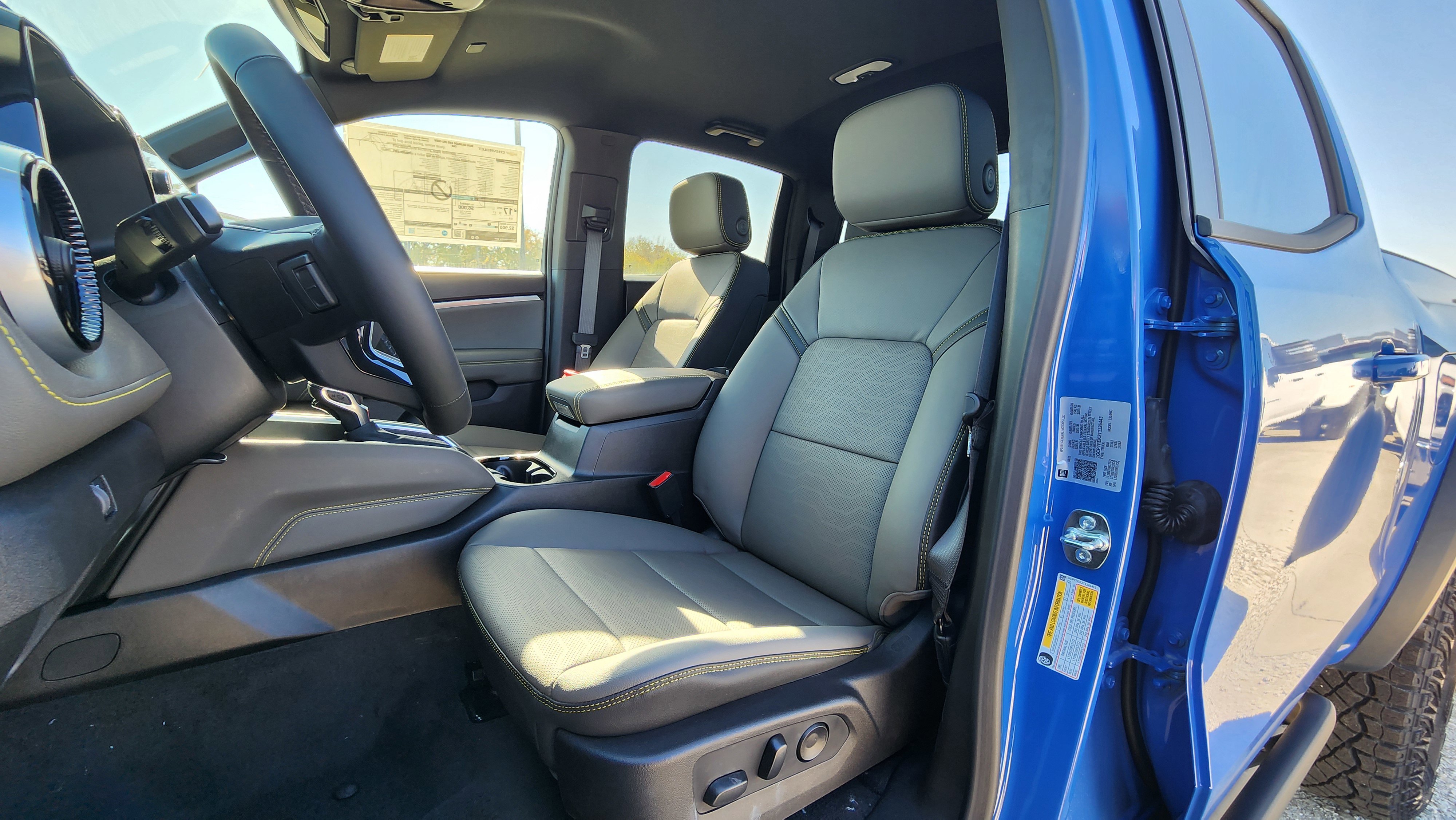 New 2026 Chevrolet Colorado ZR2 image 11