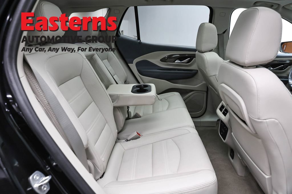 Used 2022 GMC Terrain Denali w/ Denali Premium Package AWD/4WD image 28