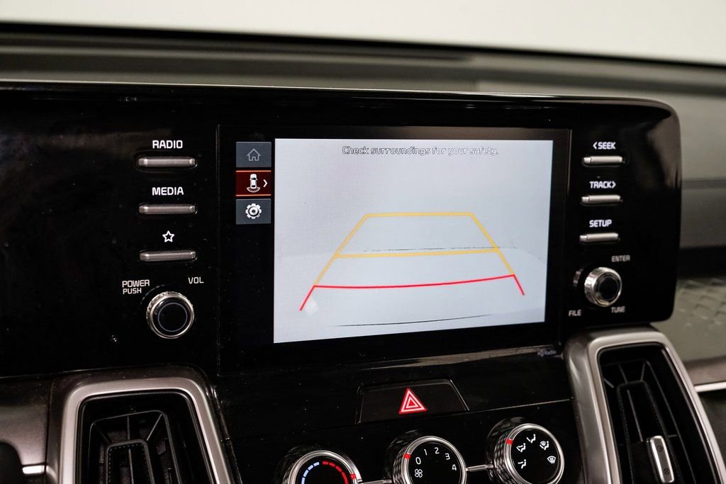 Used 2023 Kia Sorento LX image 14