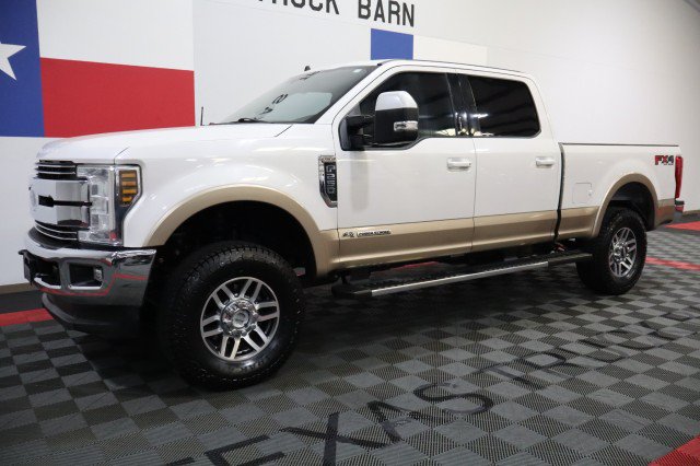 Used 2019 Ford F250 Lariat w/ Lariat Value Package AWD/4WD image 2