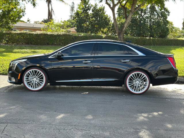 Used 2019 Cadillac XTS Luxury image 4