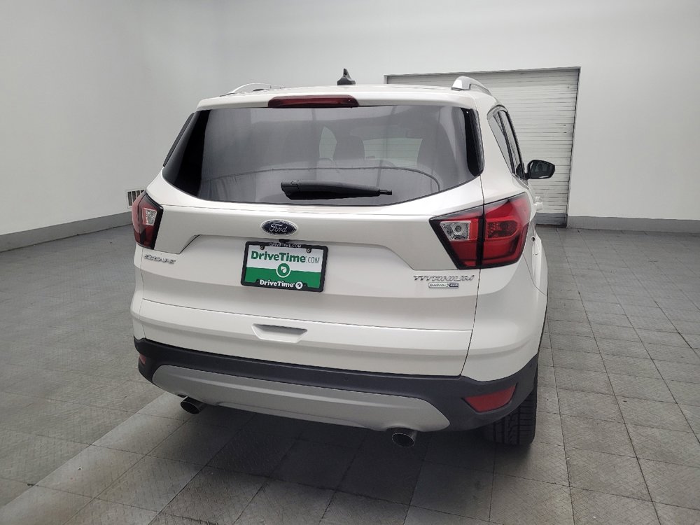 Used 2019 Ford Escape Titanium image 7