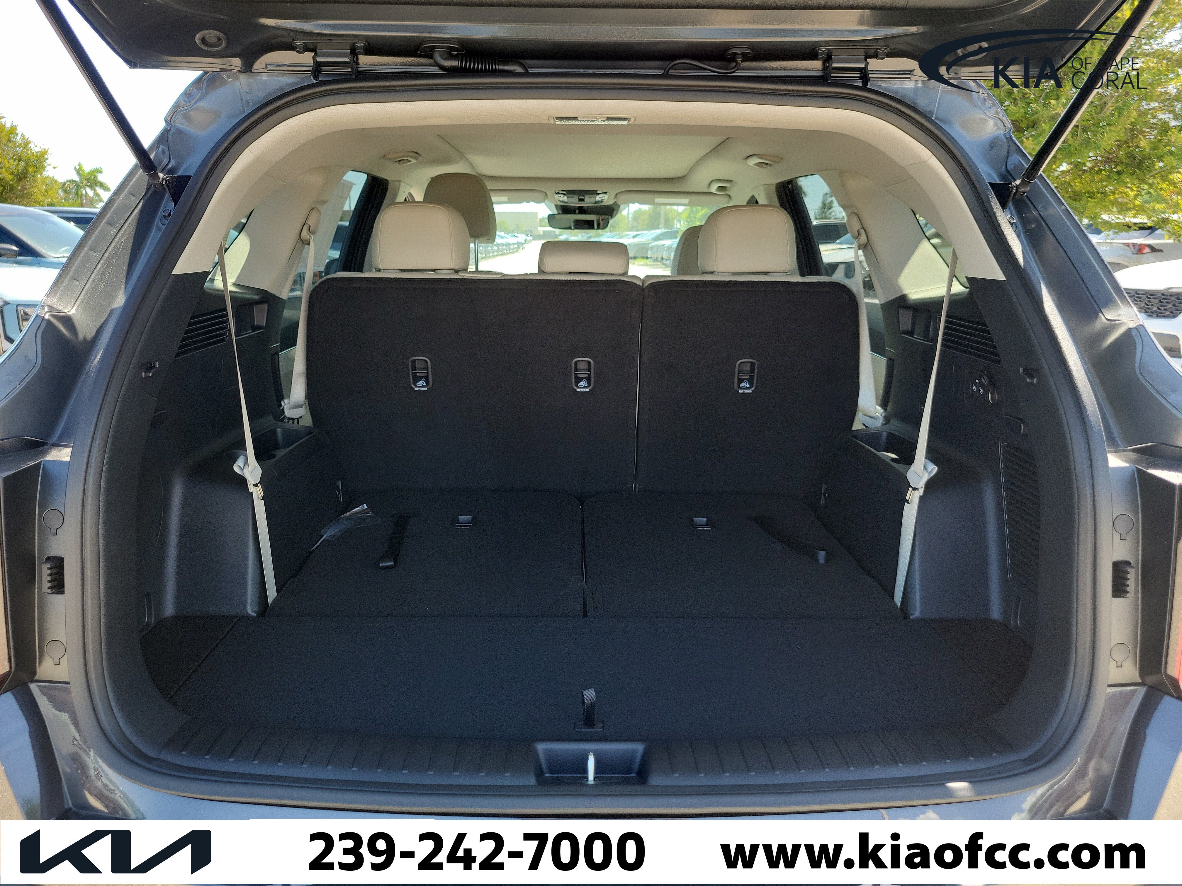 New 2026 Kia Sorento S w/ S Panoramic Sunroof Package FWD image 10