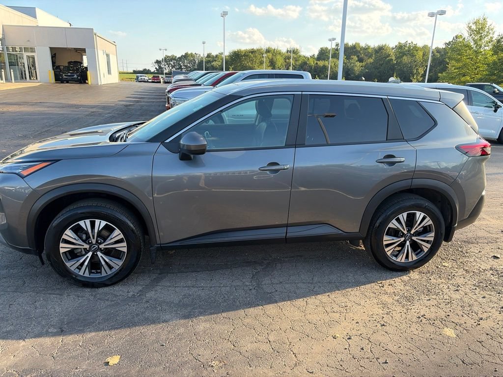 Used 2023 Nissan Rogue SV w/ SV Premium B Package AWD/4WD image 11