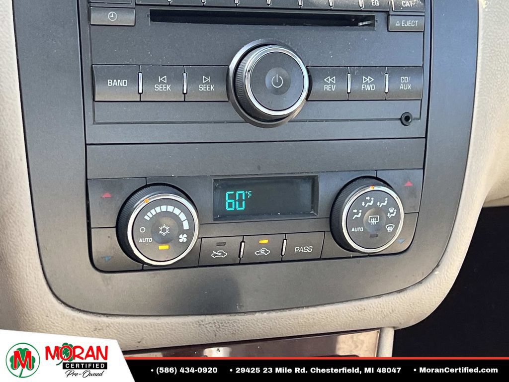 Used 2007 Buick Lucerne CXL w/ Luxury Package FWD image 21