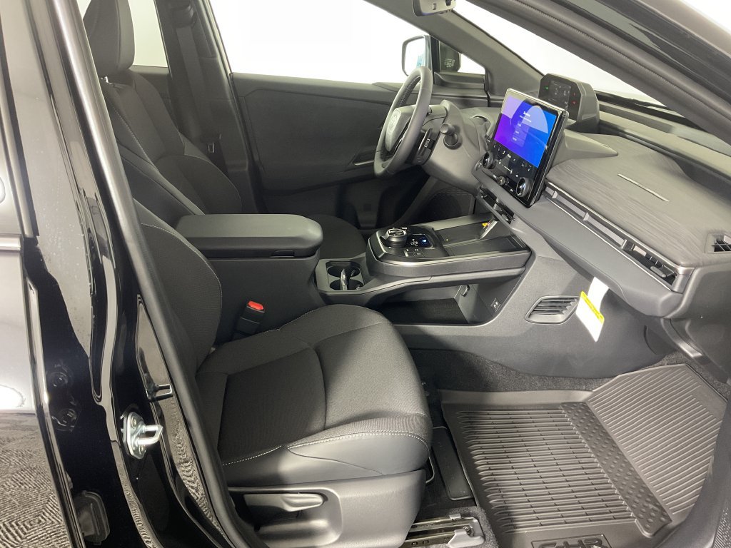 New 2026 Toyota C-HR AWD/4WD image 23