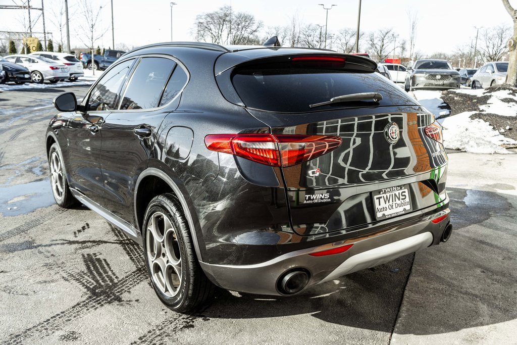 Used 2022 Alfa Romeo Stelvio Ti w/ Active Assist Plus Package image 39