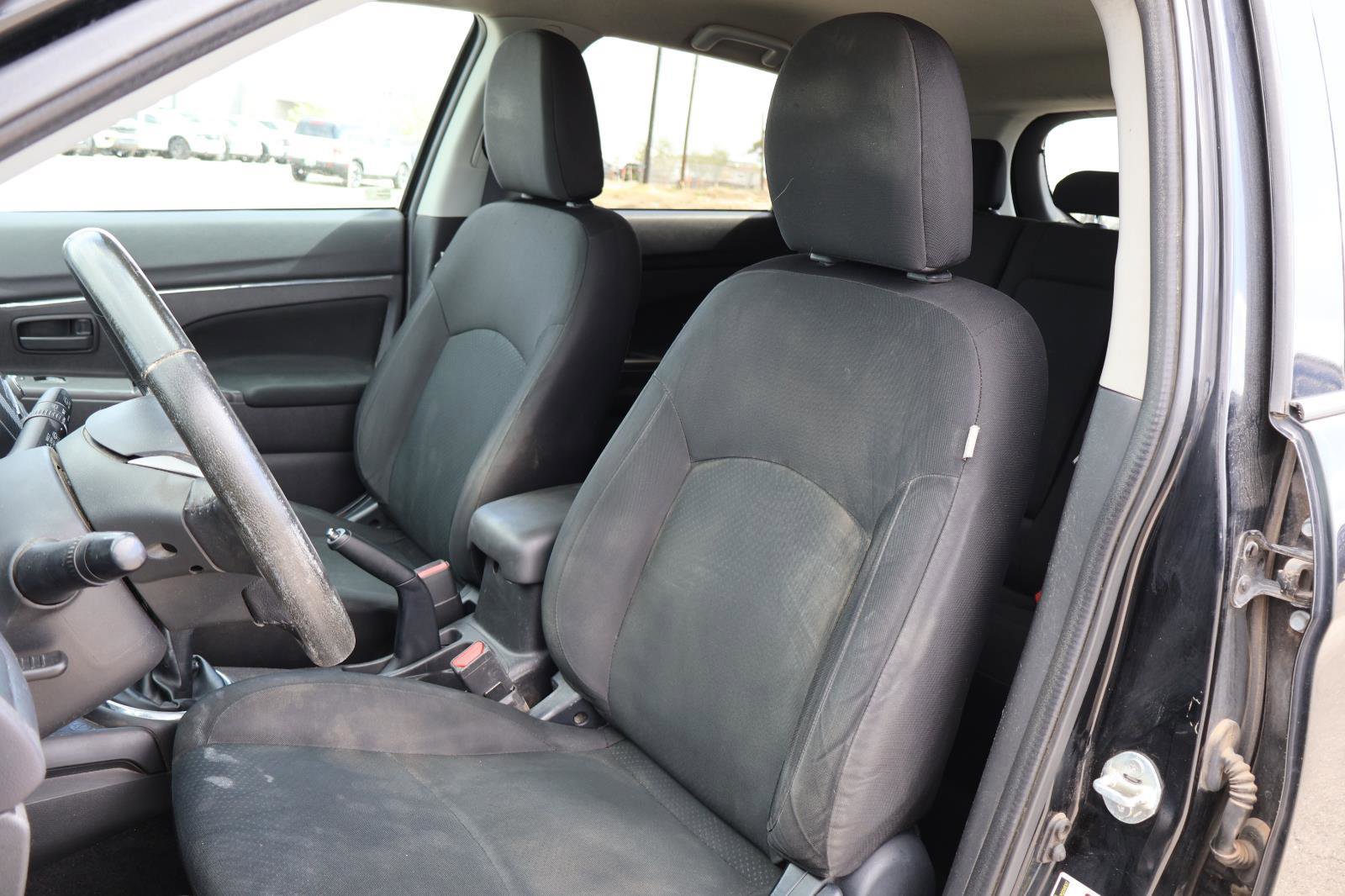 Used 2015 Mitsubishi Outlander Sport ES image 12