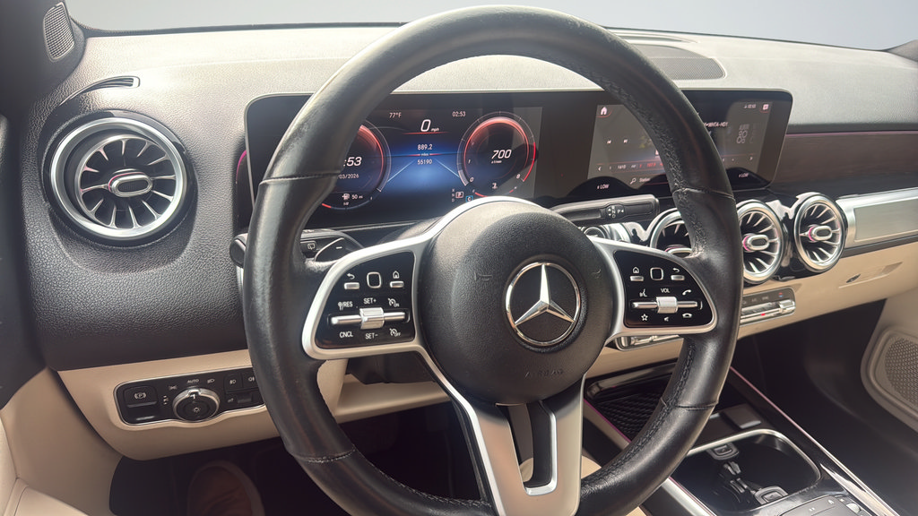 Used 2021 Mercedes-Benz GLB 250 w/ Premium Package image 14