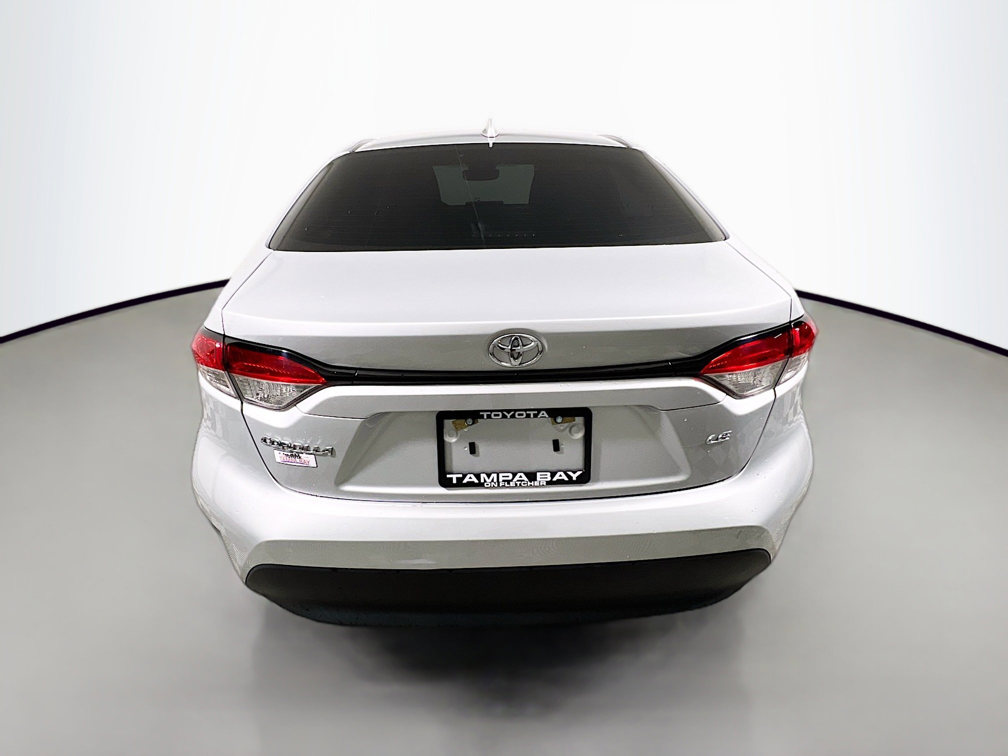 Used 2023 Toyota Corolla LE image 6