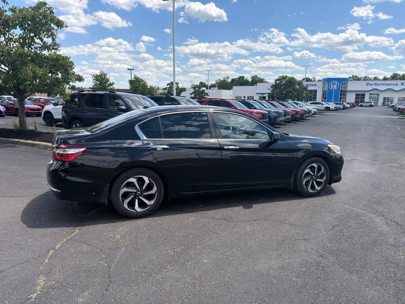 Used 2016 Honda Accord EX-L image 8