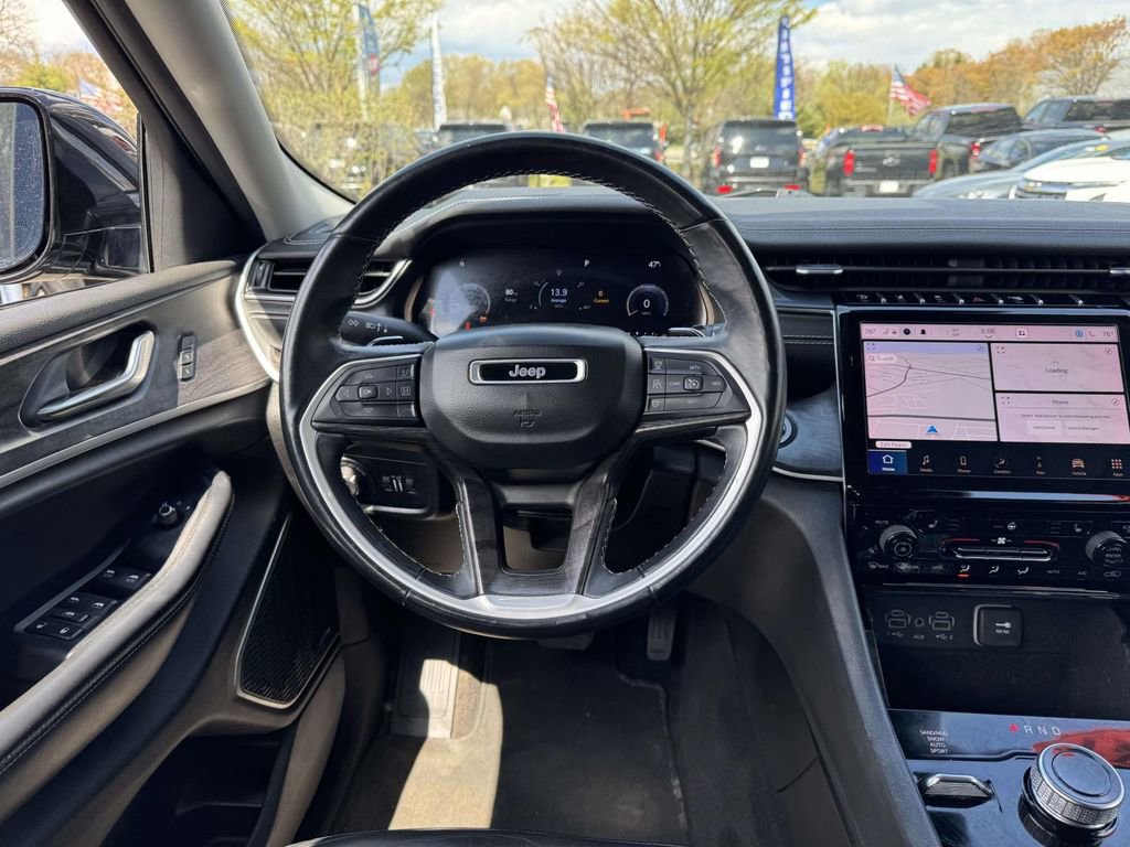 Used 2021 Jeep Grand Cherokee L Limited AWD/4WD image 13