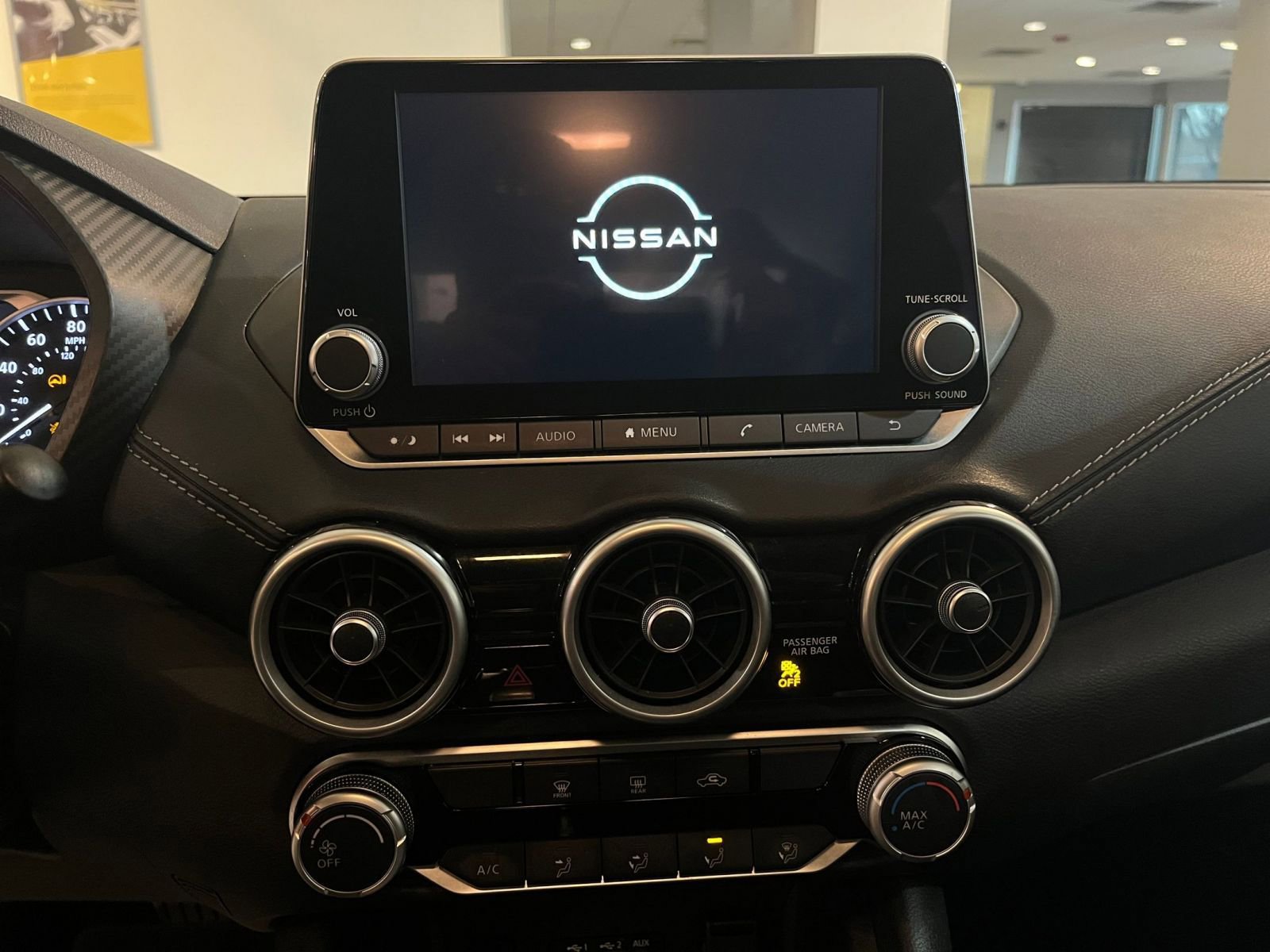 Used 2025 Nissan Sentra SV image 20