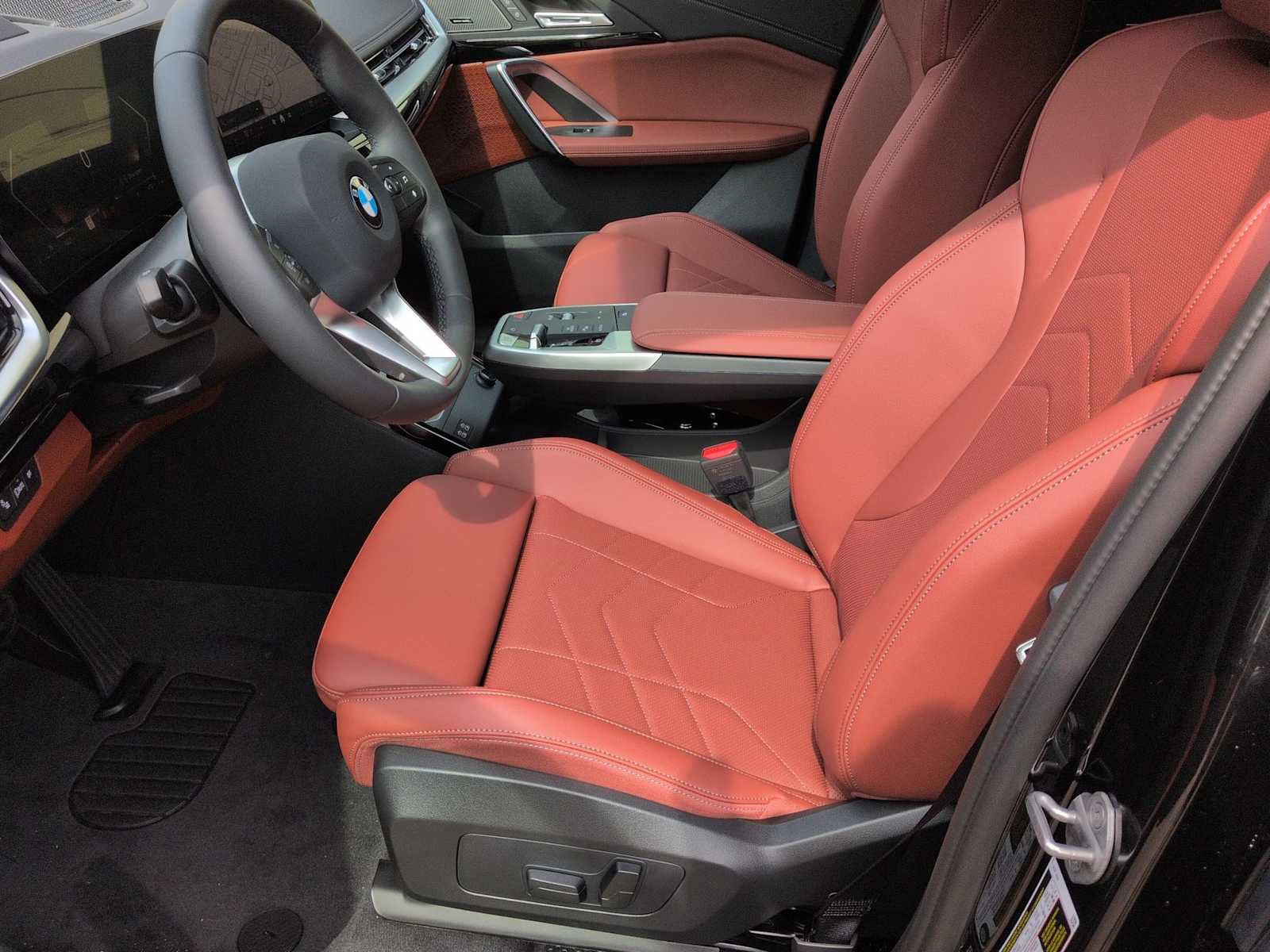 New 2026 BMW X1 xDrive28i w/ Technology Package AWD/4WD image 17